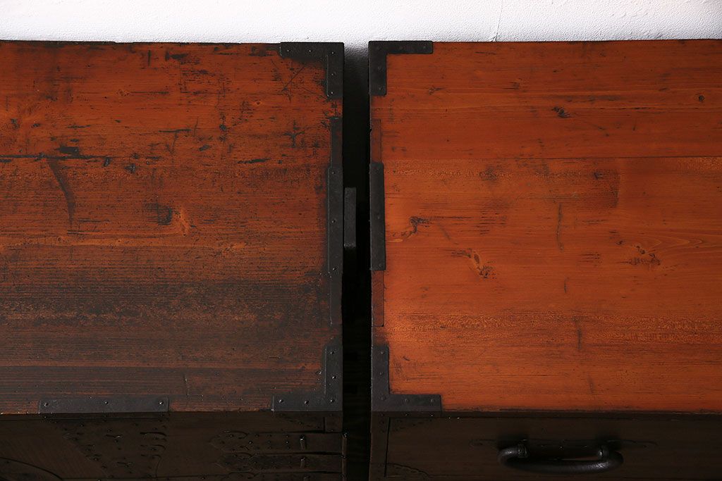 明治期の衣装箪笥の見た目を変えずに綺麗にリペア!可動部の調整。傷の補修。(時代箪笥、収納箪笥、和タンス、引き出し)