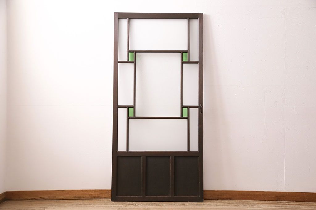 ドアをリペア&カスタム!框を加工し引き戸仕様へ変更。結霜ガラス、緑の色ガラスへ入れ替え。濃い茶色で着色し仕上げ。(引き戸、建具)