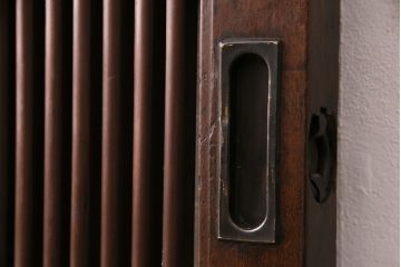 明治大正期の蔵戸をリペア&カスタム!取っ手、蝶番を取り付けドアにリメイク。設置場所に合わせてリサイズ。格子裏にアクリルワーロンを組み入れ。(玄関戸、玄関ドア、建具)