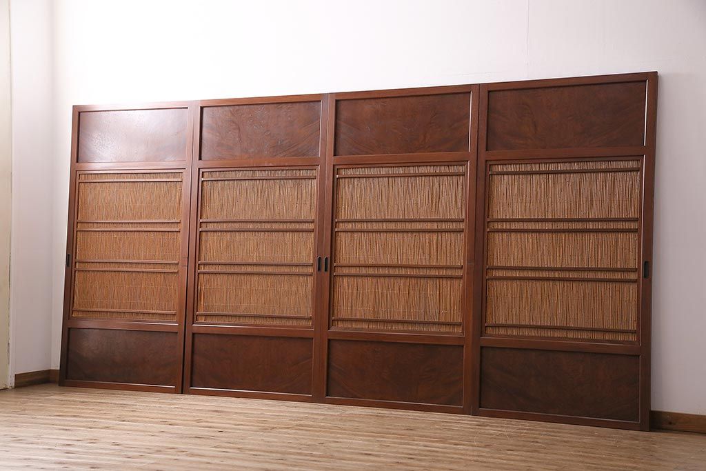 新潟産の板戸4枚をリペア&カスタム!鴨居敷居に溝加工を施し、現状に近しい色味に着色し仕上げ。(引き戸、建具)