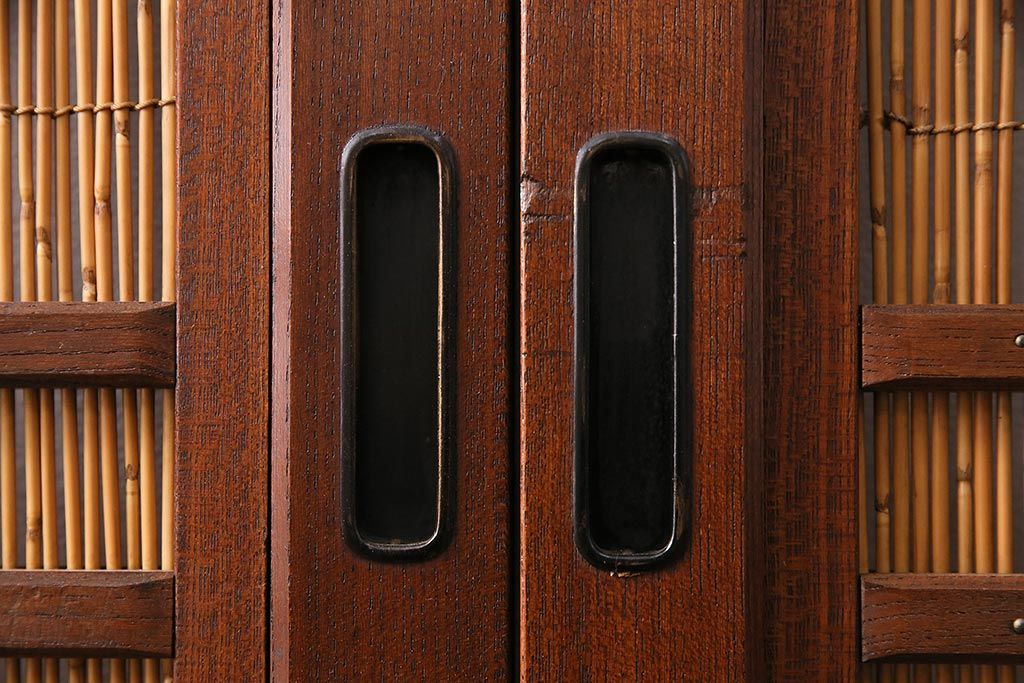 新潟産の板戸4枚をリペア&カスタム!鴨居敷居に溝加工を施し、現状に近しい色味に着色し仕上げ。(引き戸、建具)