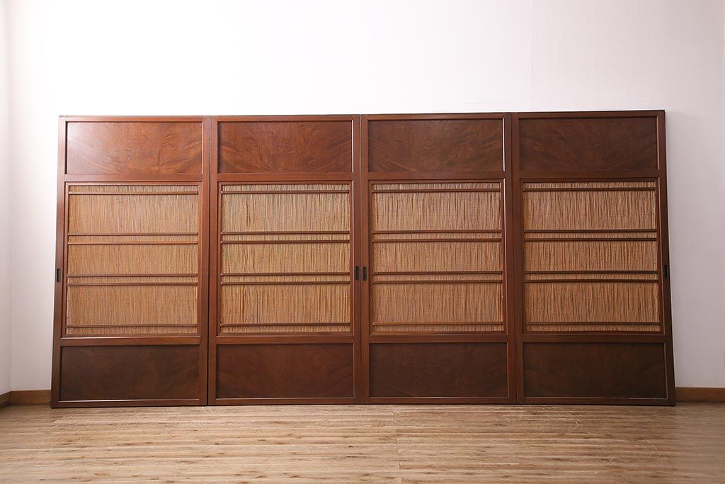 新潟産の板戸4枚をリペア&カスタム!鴨居敷居に溝加工を施し、現状に近しい色味に着色し仕上げ。(引き戸、建具)