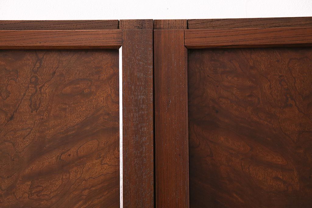 新潟産の板戸4枚をリペア&カスタム!鴨居敷居に溝加工を施し、現状に近しい色味に着色し仕上げ。(引き戸、建具)