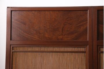 新潟産の板戸4枚をリペア&カスタム!鴨居敷居に溝加工を施し、現状に近しい色味に着色し仕上げ。(引き戸、建具)