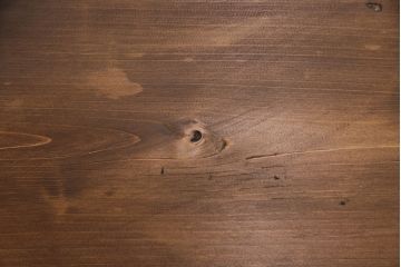 桐箪笥をリペア&カスタム!竿通し金具を天板に合わせてカット。現状に近しい色味に着色し仕上げ。(収納箪笥、和タンス、衣装箪笥、桐たんす)