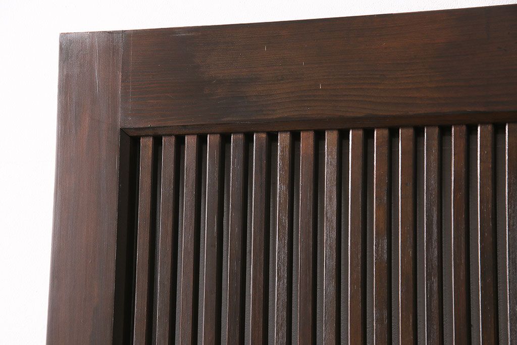 明治大正期の蔵戸をリペア&カスタム!1枚のみリサイズし、鍵を取り付け吊り戸仕様に加工。引き手を取り付け。四方枠製作。(玄関戸、引き戸、建具)