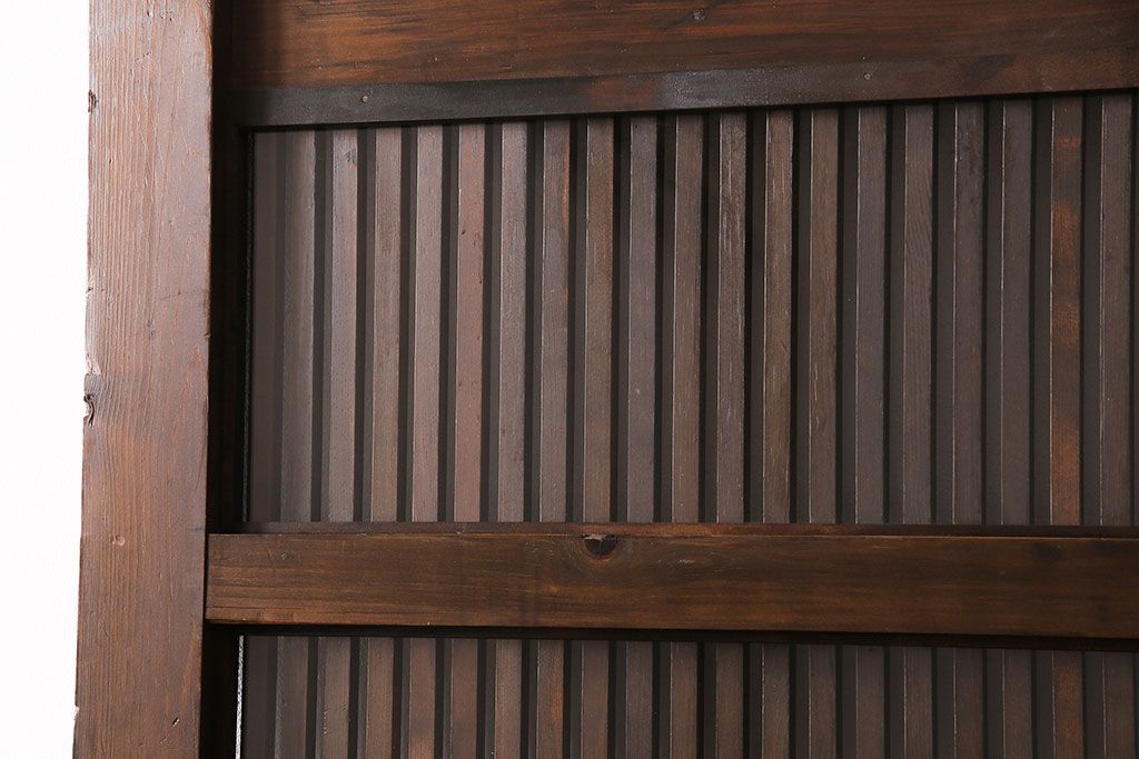 明治大正期の蔵戸をリペア&カスタム!1枚のみリサイズし、鍵を取り付け吊り戸仕様に加工。引き手を取り付け。四方枠製作。(玄関戸、引き戸、建具)