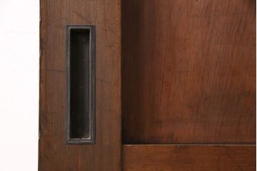 明治大正期の蔵戸をリペア&カスタム!1枚のみリサイズし、鍵を取り付け吊り戸仕様に加工。引き手を取り付け。四方枠製作。(玄関戸、引き戸、建具)