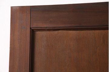 昭和中期のドアをリペア&カスタム!設置場所に合わせてリサイズ。ドアノブ、蝶番は取り外し、埋め木加工。(木製ドア、建具)