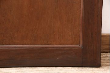 昭和中期のドアをリペア&カスタム!設置場所に合わせてリサイズ。ドアノブ、蝶番は取り外し、埋め木加工。(木製ドア、建具)