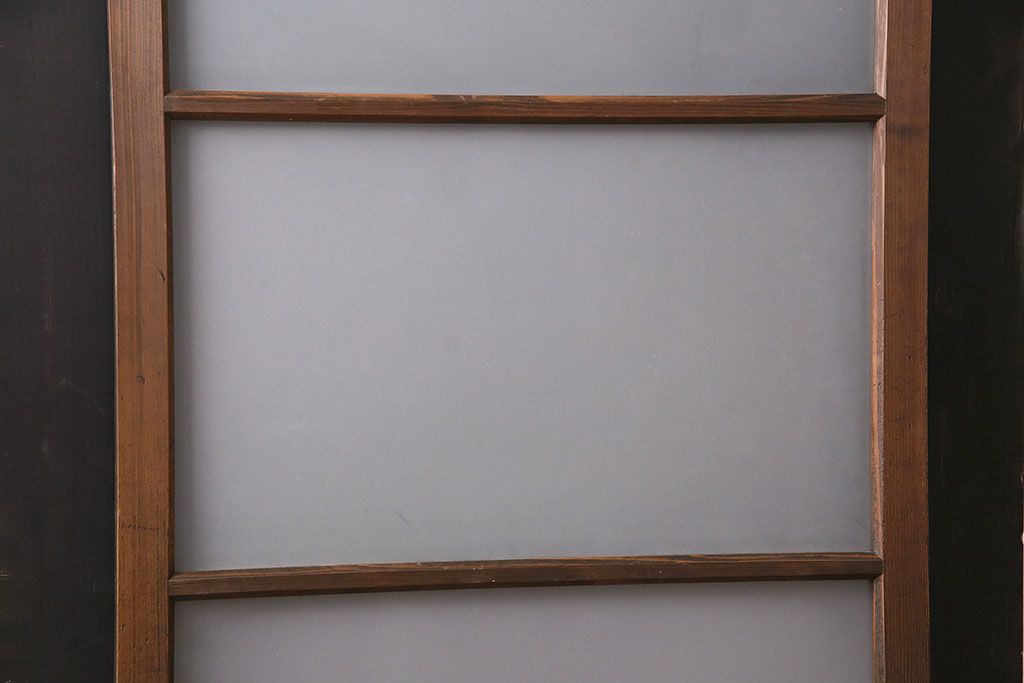 ガラス戸をリペア&カスタム!設置場所に合わせてリサイズ。戸車を取り付け。クリアガラスのみすりガラスへ入れ替え。(引き戸、建具)