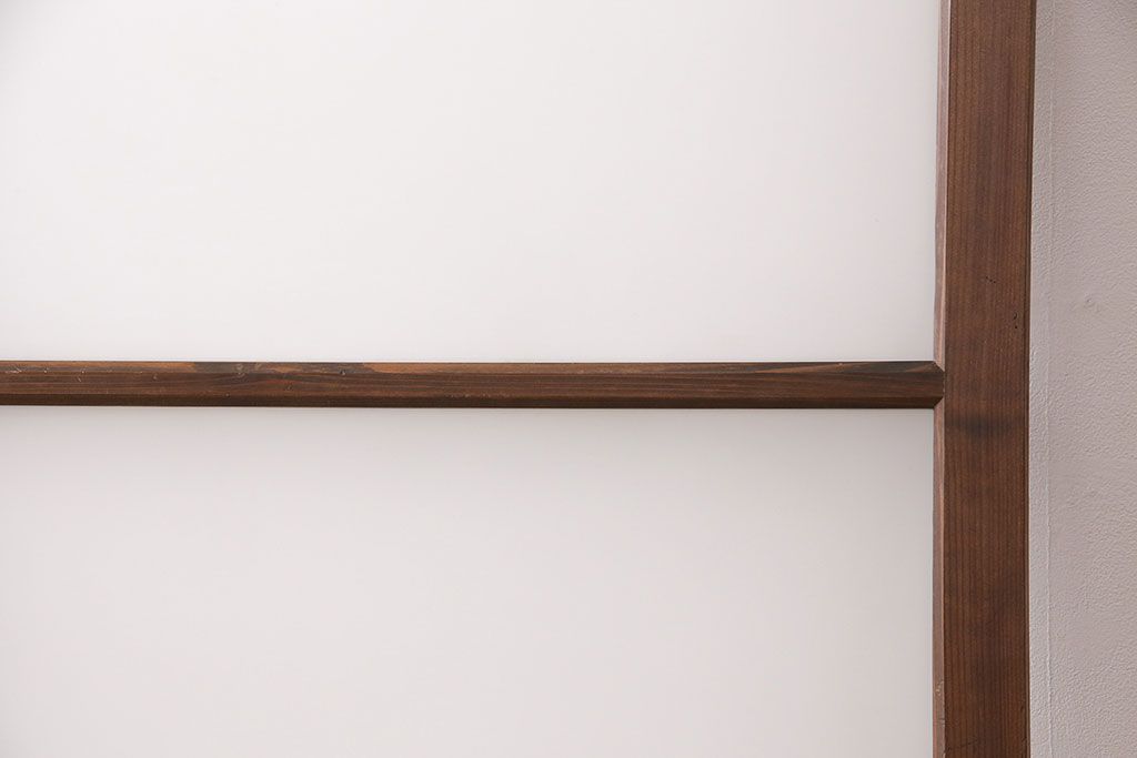 ガラス戸をリペア&カスタム!設置場所に合わせてリサイズ。戸車を取り付け。クリアガラスのみすりガラスへ入れ替え。(引き戸、建具)