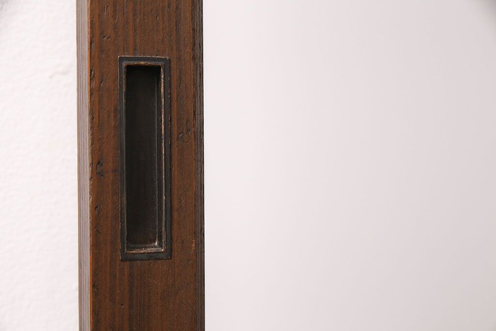 ガラス戸をリペア&カスタム!設置場所に合わせてリサイズ。戸車を取り付け。クリアガラスのみすりガラスへ入れ替え。(引き戸、建具)