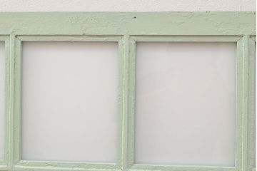 フランスアンティークのフィックス窓2枚をリペア&カスタム!高品質リペア済み商品のガラスをアクリル板へ差し替え。(はめ殺し窓)