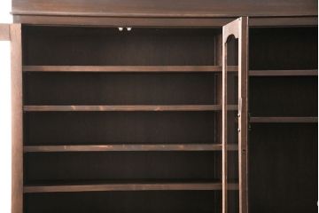 食器棚をリペア&カスタム!既存の棚を撤去し、可動式の棚板を新たに製作。現状に近しい色味に着色し仕上げ。(収納棚、戸棚、キャビネット、カップボード)