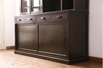 食器棚をリペア&カスタム!既存の棚を撤去し、可動式の棚板を新たに製作。現状に近しい色味に着色し仕上げ。(収納棚、戸棚、キャビネット、カップボード)