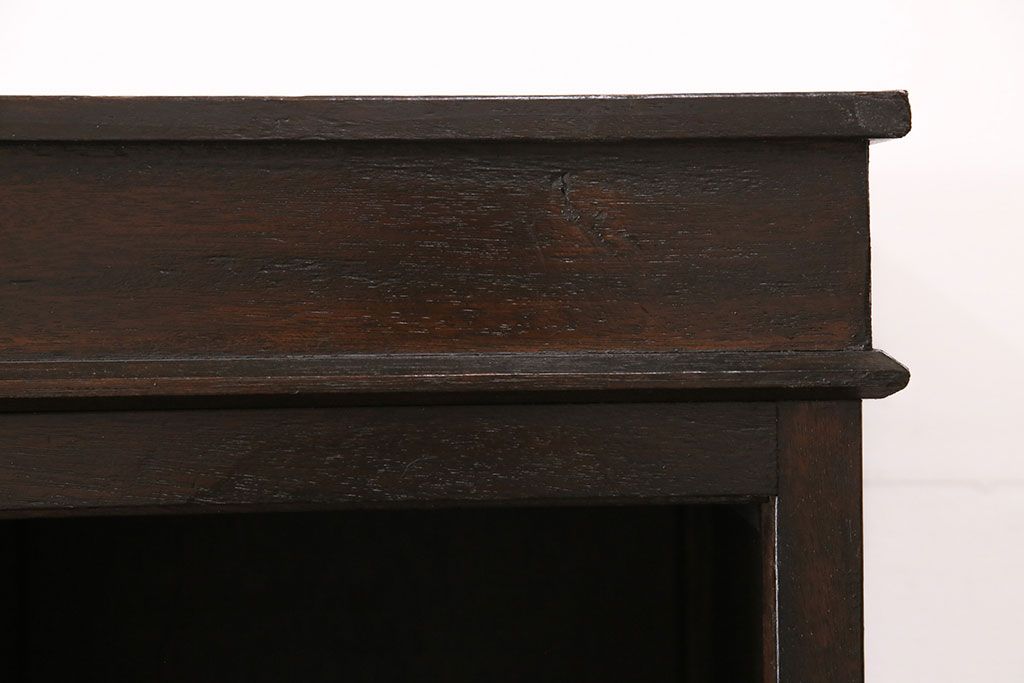 食器棚をリペア&カスタム!既存の棚を撤去し、可動式の棚板を新たに製作。現状に近しい色味に着色し仕上げ。(収納棚、戸棚、キャビネット、カップボード)