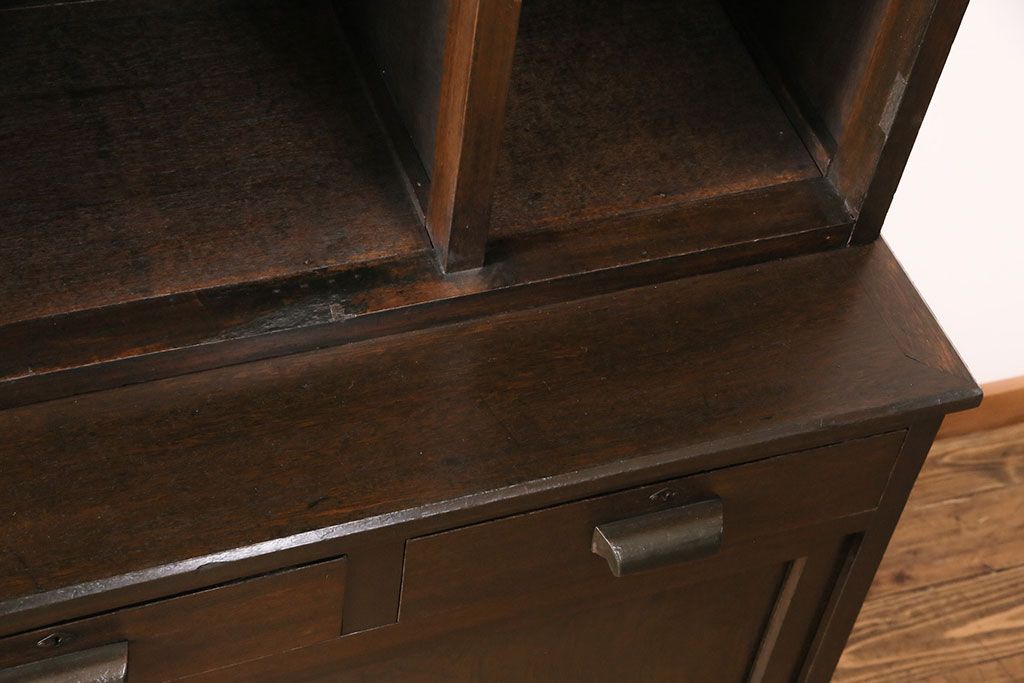 食器棚をリペア&カスタム!既存の棚を撤去し、可動式の棚板を新たに製作。現状に近しい色味に着色し仕上げ。(収納棚、戸棚、キャビネット、カップボード)