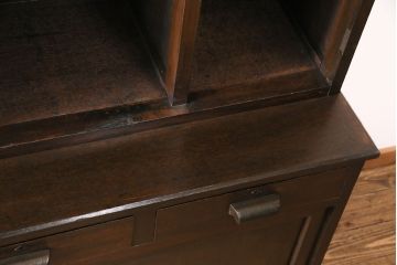 食器棚をリペア&カスタム!既存の棚を撤去し、可動式の棚板を新たに製作。現状に近しい色味に着色し仕上げ。(収納棚、戸棚、キャビネット、カップボード)