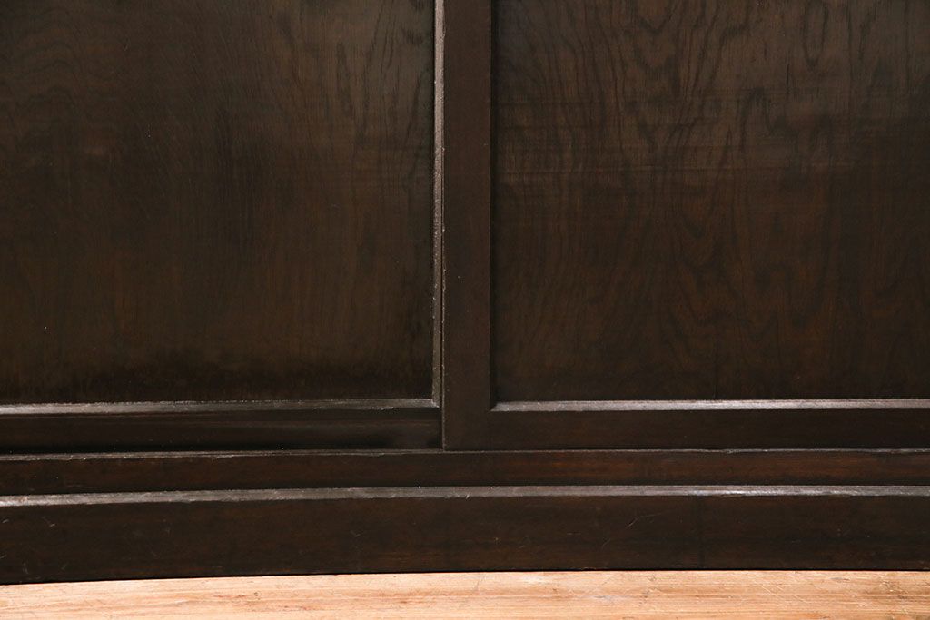 食器棚をリペア&カスタム!既存の棚を撤去し、可動式の棚板を新たに製作。現状に近しい色味に着色し仕上げ。(収納棚、戸棚、キャビネット、カップボード)