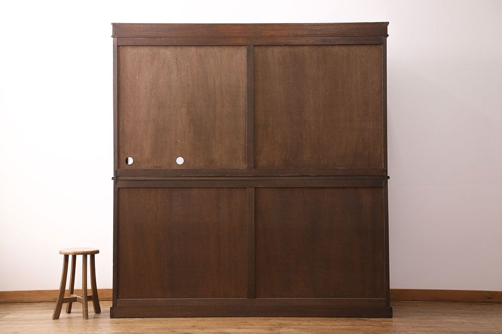 食器棚をリペア&カスタム!既存の棚を撤去し、可動式の棚板を新たに製作。現状に近しい色味に着色し仕上げ。(収納棚、戸棚、キャビネット、カップボード)