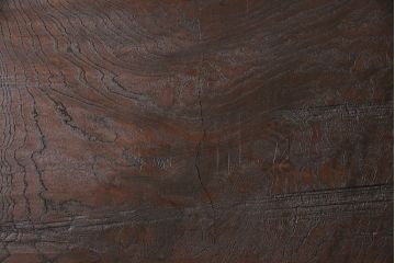 明治期の蔵戸をリペア&カスタム!設置場所に合わせてリサイズし、ドアにリメイク。時代箪笥の引手、アクリル製の家紋を取り付け。外部用塗装で仕上げ。(玄関戸、建具、玄関ドア)