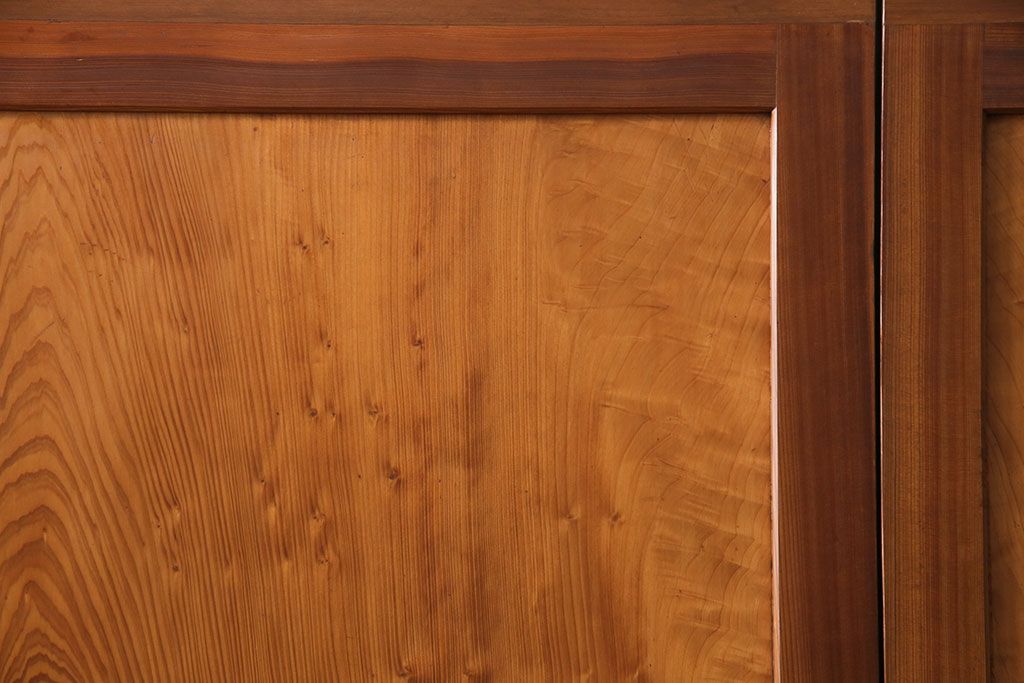 組子入り帯戸2枚をリペア&カスタム!設置場所に合わせてリサイズ。組子部分にクリアガラスを組み入れ。(引き戸、建具)