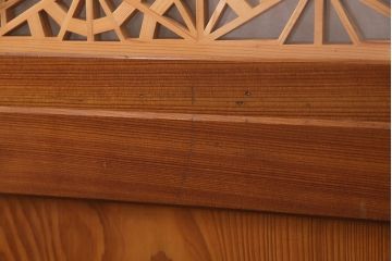 組子入り帯戸2枚をリペア&カスタム!設置場所に合わせてリサイズ。組子部分にクリアガラスを組み入れ。(引き戸、建具)