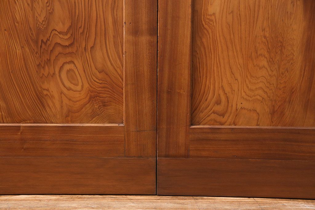 組子入り帯戸2枚をリペア&カスタム!設置場所に合わせてリサイズ。組子部分にクリアガラスを組み入れ。(引き戸、建具)