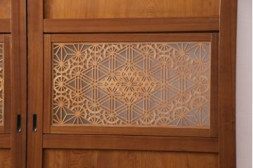 組子入り帯戸2枚をリペア&カスタム!設置場所に合わせてリサイズ。組子部分にクリアガラスを組み入れ。(引き戸、建具)