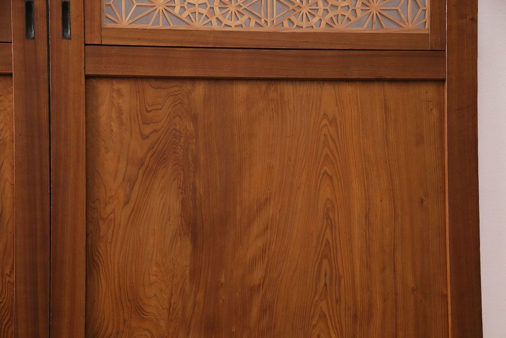 組子入り帯戸2枚をリペア&カスタム!設置場所に合わせてリサイズ。組子部分にクリアガラスを組み入れ。(引き戸、建具)