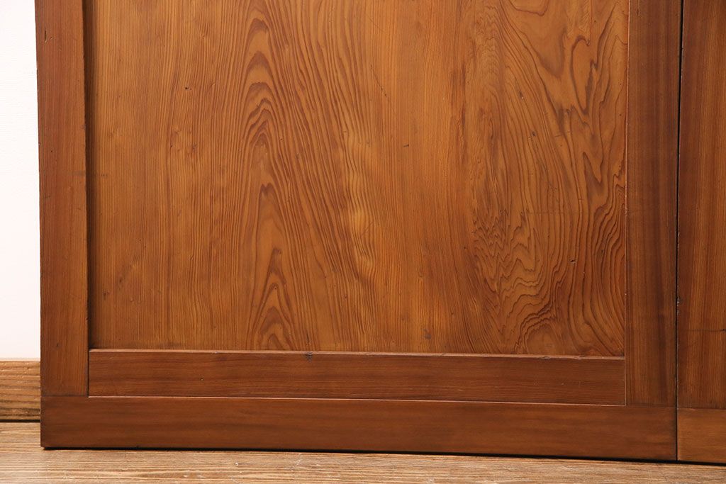 組子入り帯戸2枚をリペア&カスタム!設置場所に合わせてリサイズ。組子部分にクリアガラスを組み入れ。(引き戸、建具)