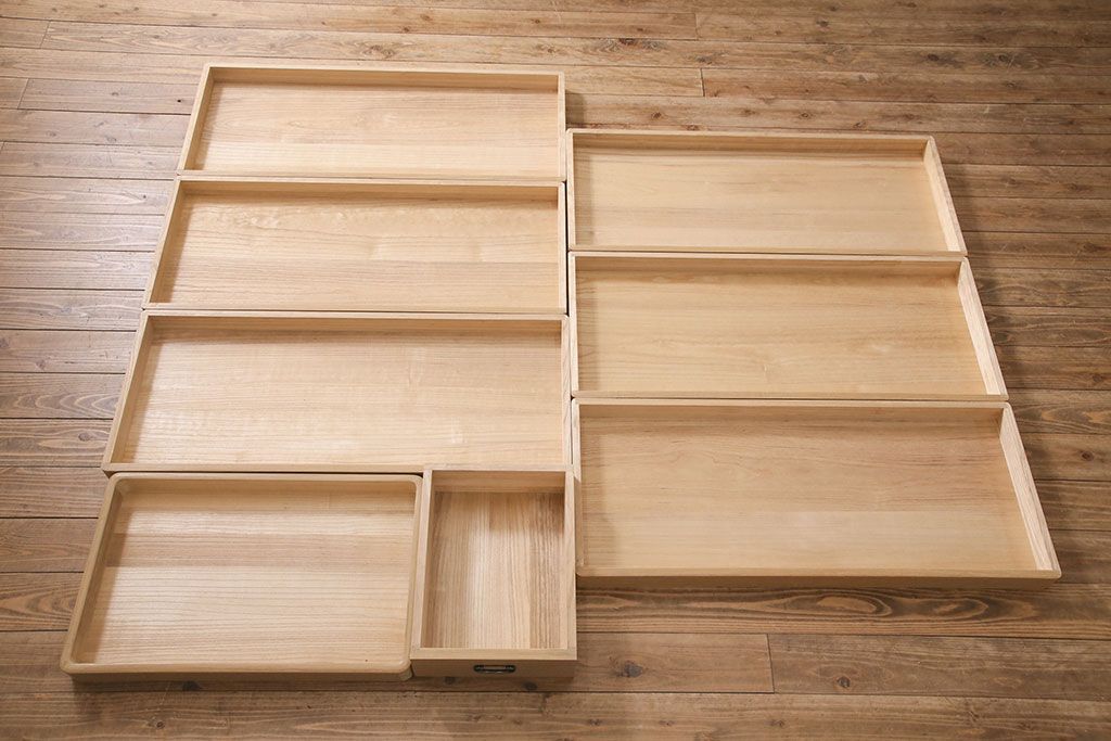 加茂総桐箪笥の見た目を変えずに綺麗にリペア!可動部の調整、クリーニングを行い、砥粉仕上げ。(総桐たんす、衣装箪笥、和タンス、引き出し)