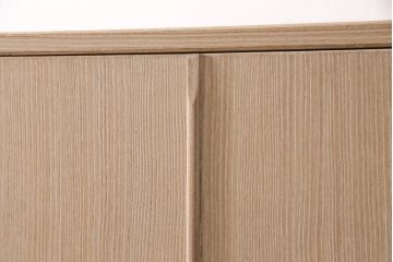 加茂総桐箪笥の見た目を変えずに綺麗にリペア!可動部の調整、クリーニングを行い、砥粉仕上げ。(総桐たんす、衣装箪笥、和タンス、引き出し)