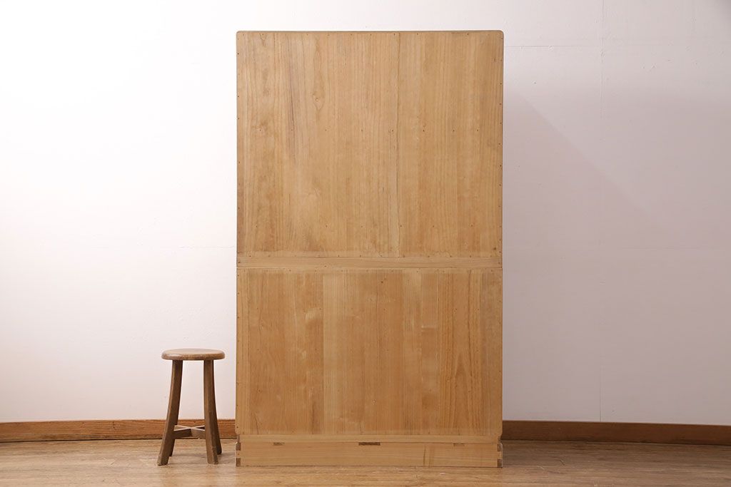 加茂総桐箪笥の見た目を変えずに綺麗にリペア!可動部の調整、クリーニングを行い、砥粉仕上げ。(総桐たんす、衣装箪笥、和タンス、引き出し)