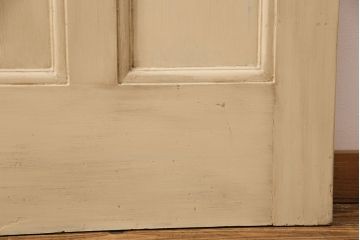 イギリスアンティークの木製吊り下げ戸をリペア&カスタム!上部の金具、側面のブラシを取り外し。モカベージュのエイジング塗装で仕上げ。(ガラス戸、建具)