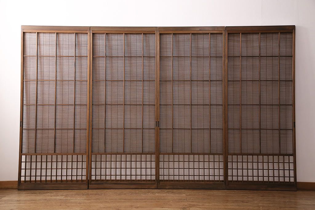 簾戸4枚をリペア&カスタム!設置場所に合わせてリサイズ。取っ手を取り付け。現状に近しい色味に着色し仕上げ。(引き戸、夏戸、建具)