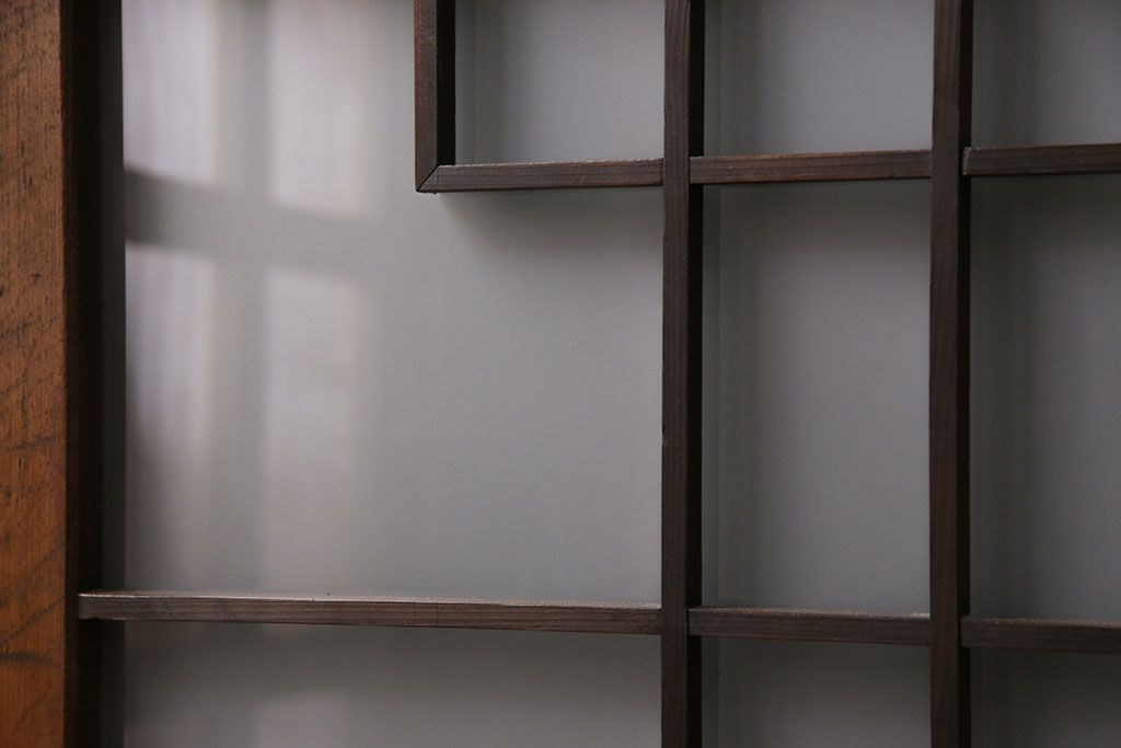 組子入りのガラス戸2枚をリペア&カスタム!吊り戸仕様に加工。埋木・加工部分の色合わせ。(引き戸、建具)