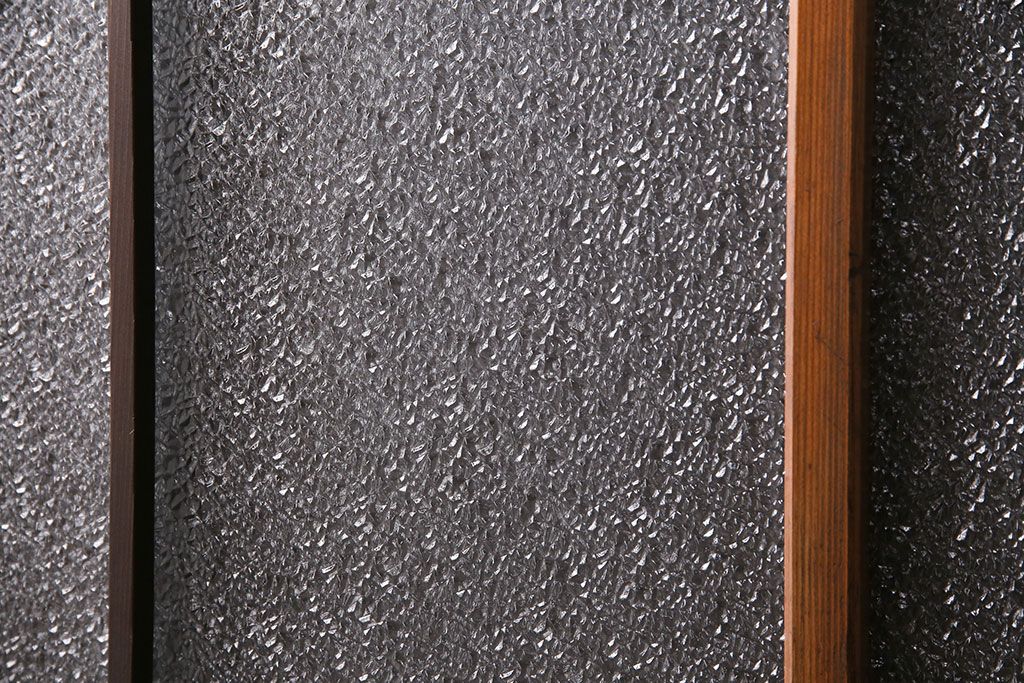 組子入りのガラス戸2枚をリペア&カスタム!吊り戸仕様に加工。埋木・加工部分の色合わせ。(引き戸、建具)