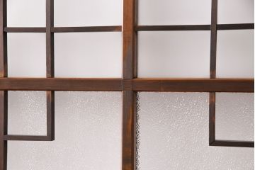 組子入りのガラス戸2枚をリペア&カスタム!吊り戸仕様に加工。埋木・加工部分の色合わせ。(引き戸、建具)