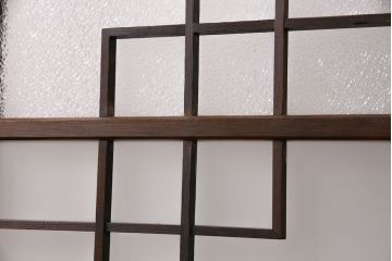 組子入りのガラス戸2枚をリペア&カスタム!吊り戸仕様に加工。埋木・加工部分の色合わせ。(引き戸、建具)
