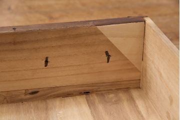 明治大正期の小箪笥をリペア&カスタム!傷んだ木部の補修。マットブラックにペイントした木製脚を取り付け。(収納箪笥、時代箪笥、チェスト)