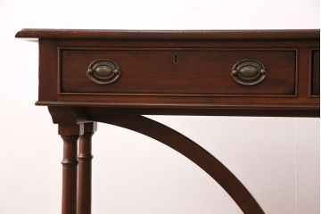 ドレクセルヘリテイジのバタフライテーブルをリペア&カスタム!拡張部分を取り外し、サイドテーブルにリメイク。部材の跡を色合わせして仕上げ。(サイドテーブル、コンソールテーブル)