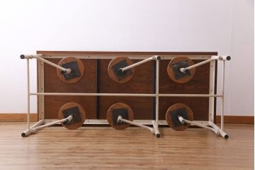 格納スツール6脚付きテーブルをリペア&カスタム!可動部の調整を行い、アンティークホワイトのペイント仕上げ。(ダイニングテーブル、椅子)