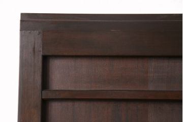 大正昭和初期の板戸2枚をリペア&カスタム!それぞれ設置場所に合わせてリサイズ。当店商品を参考に着色し仕上げ。(引き戸、建具)