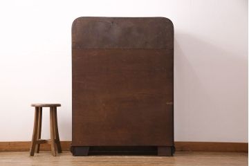 イギリスアンティークのキャビネットをリペア&カスタム!底板は張地を撤去。1トーン落ち着いた色味に着色し仕上げ。(ショーケース、飾り棚)