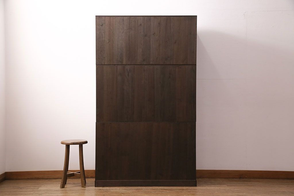 国産の総桐箪笥をリペア&カスタム!可動部の調整。濃い茶色で着色し仕上げ。(衣装箪笥、和タンス、引き出し、桐たんす)