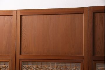 組子入り帯戸4枚をリペア&カスタム!設置場所に合わせてリサイズ。戸車を取り付け。帯部分のガラスをクリアガラスに変更。(引き戸、建具)