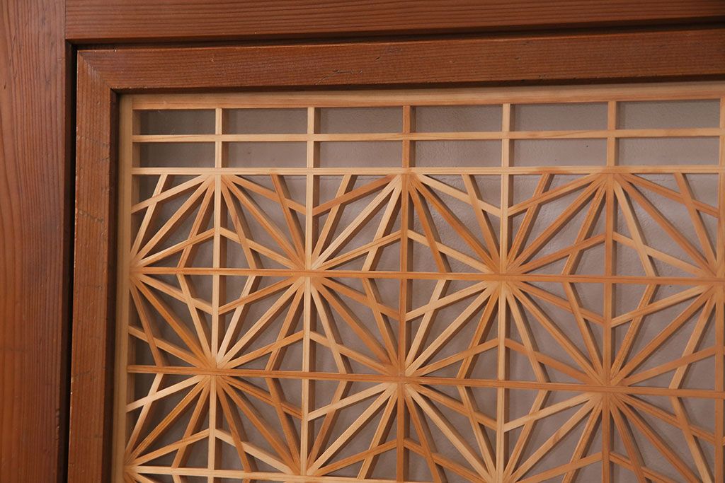 組子入り帯戸4枚をリペア&カスタム!設置場所に合わせてリサイズ。戸車を取り付け。帯部分のガラスをクリアガラスに変更。(引き戸、建具)