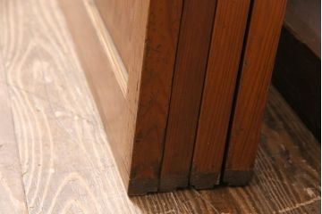 組子入り帯戸4枚をリペア&カスタム!設置場所に合わせてリサイズ。戸車を取り付け。帯部分のガラスをクリアガラスに変更。(引き戸、建具)